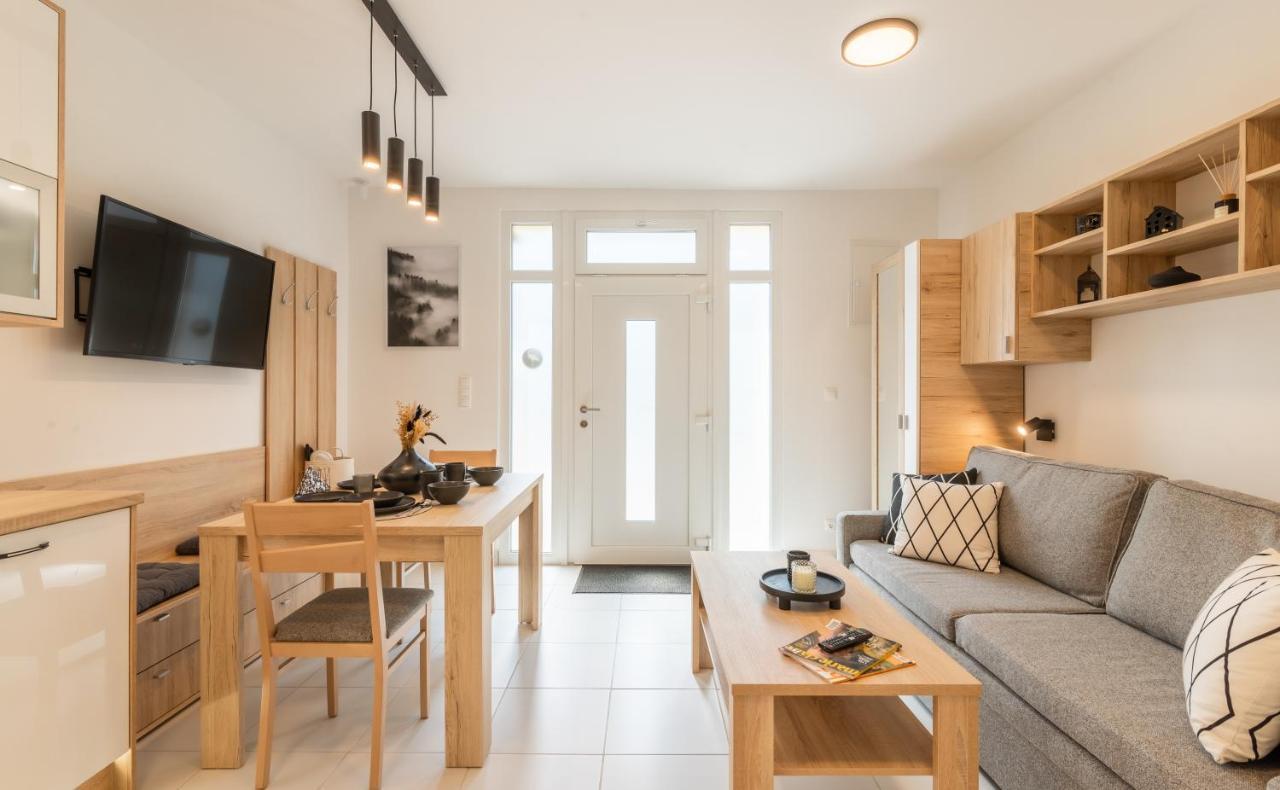 Jegmadar & Fekete Golya Apartmanok Mosonmagyaróvár 외부 사진